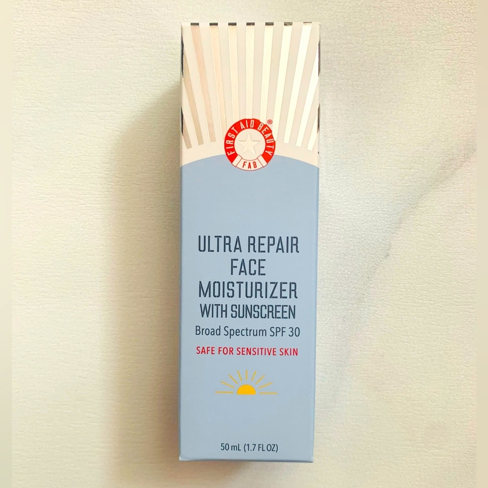 NIB First Aid Beauty Ultra Repair Facial Moisturizer